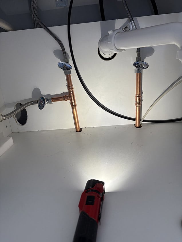 Gas Line Connection Inspection 